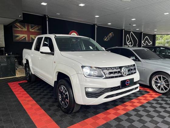 VOLKSWAGEN AMAROK 3.0 V6 TDI DIESEL COMFORTLINE CD 4MOTION AUTOMÁTICO
